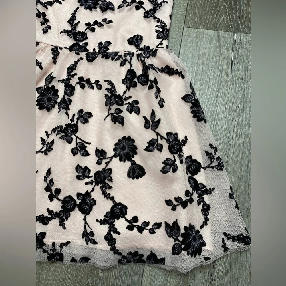 The Children’s Place Floral Holiday Dress Size 6